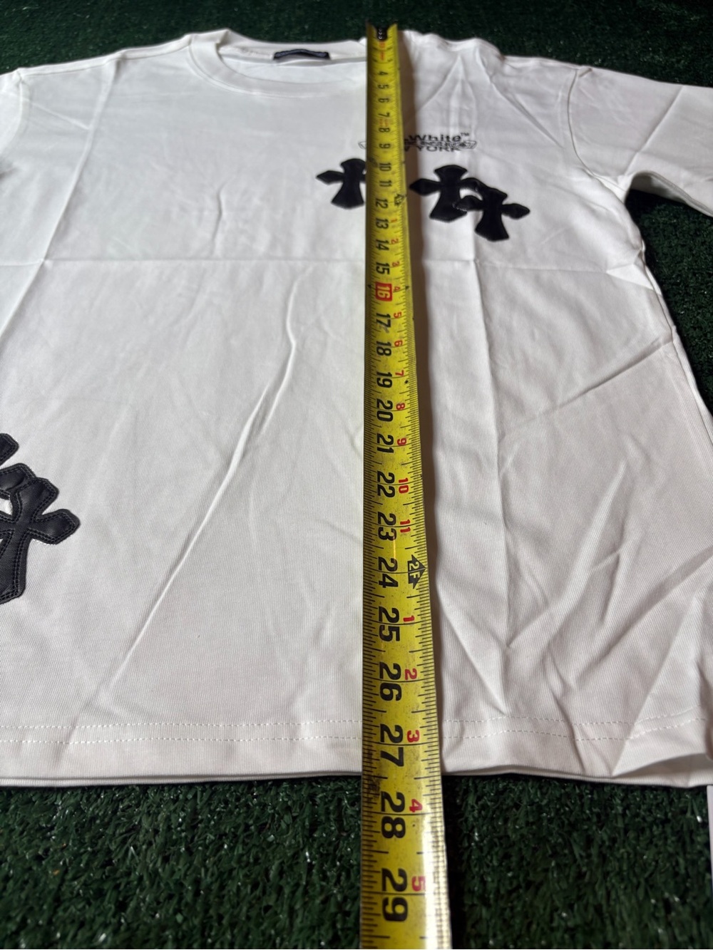 Chrome Hearts White Short-Sleeve Cross Graphic T-Shirt - Picture 5 of 9